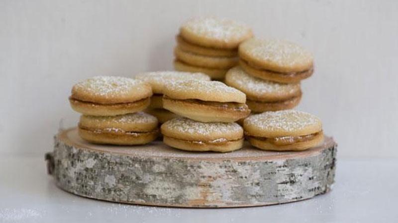 Bake Alfajores for a Peruvian Cookie