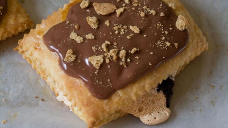 Make Your Own S'mores Pop Tarts