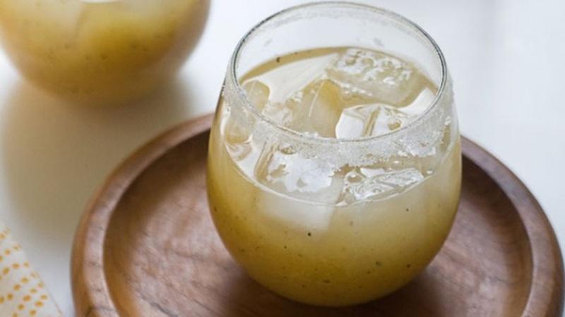Relax with Grilled Pineapple Margaritas