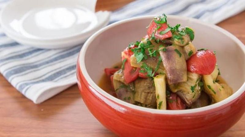 Make Eggplant and Tomato Salad
