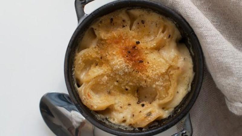 Make Smoked Cheddar Mac 'n Cheese