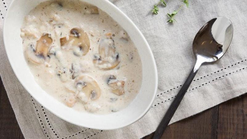 Create an Easy Cream of Mushroom Soup
