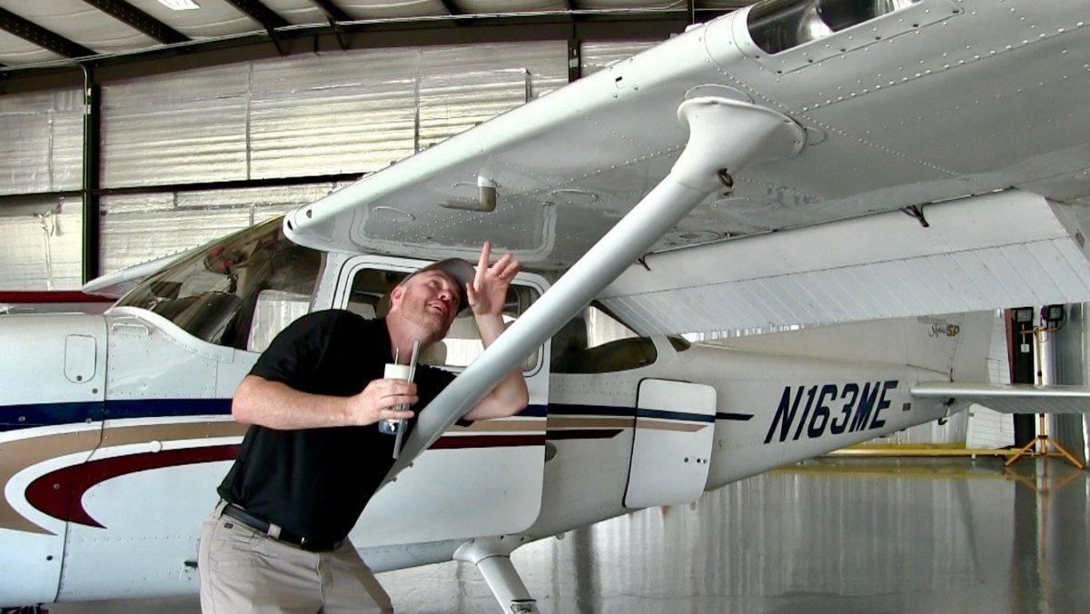 Jonas De Leon is part of a national program introducing students to aviation.
