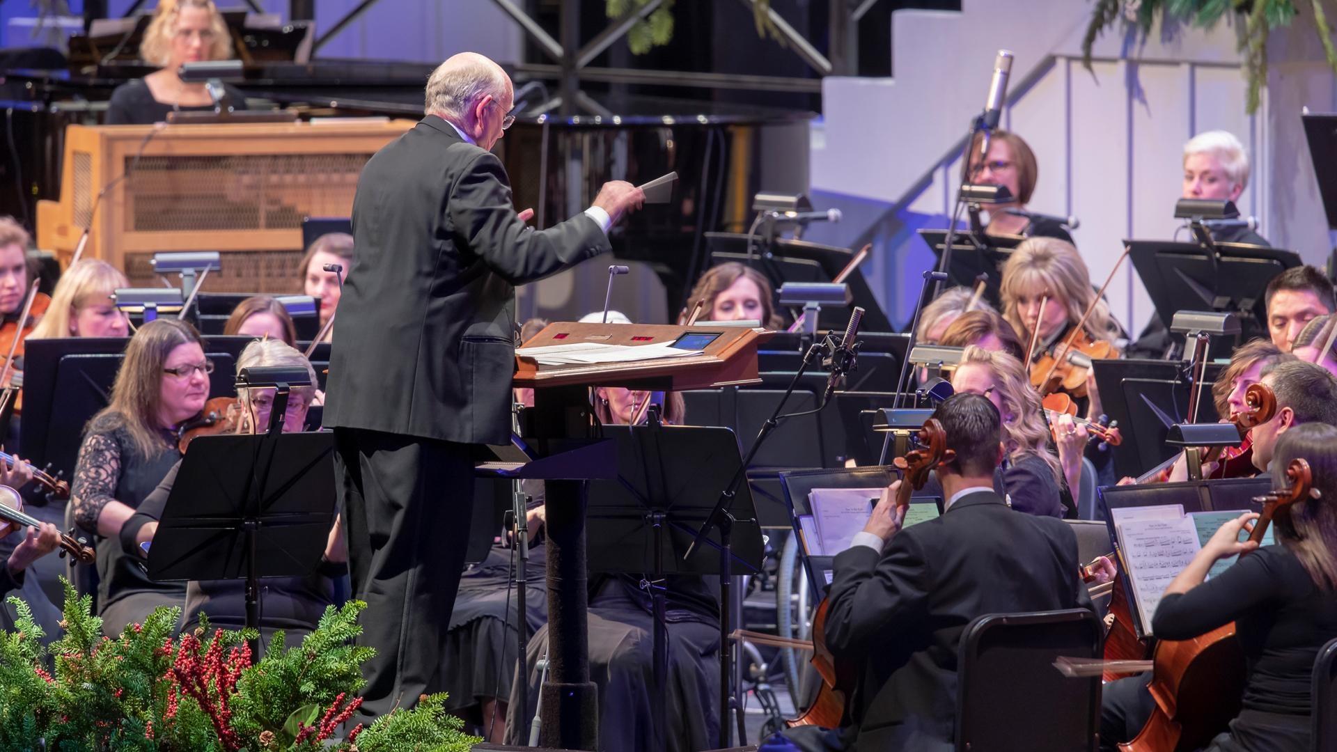 Mack Wilberg Conducts The Orchestra at Temple Square