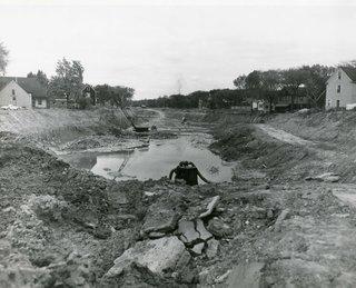 Construction of a sunken highway on the site of the Humboldt Parkway, 1960.
