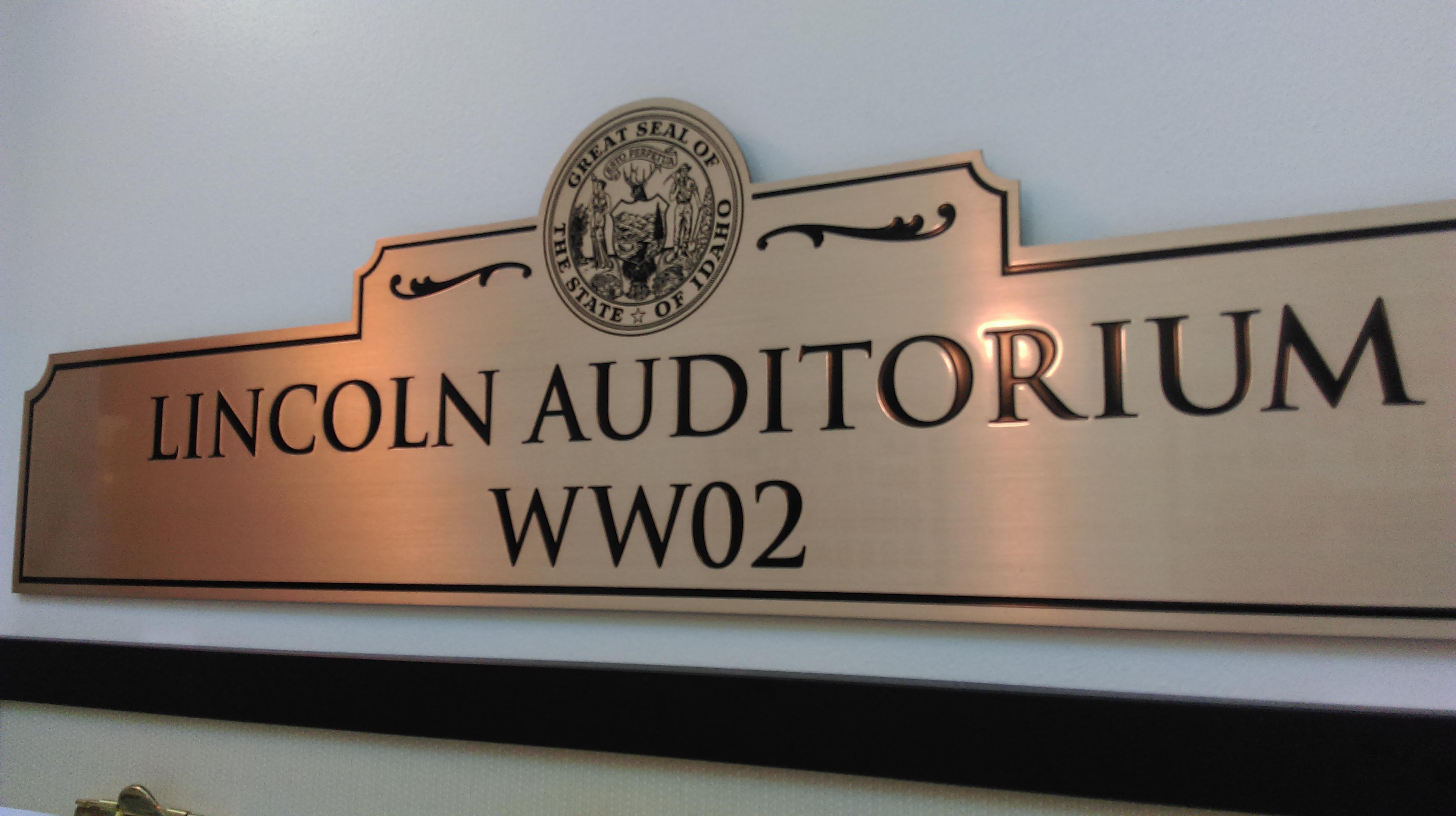 Lincoln Auditorium/WW02