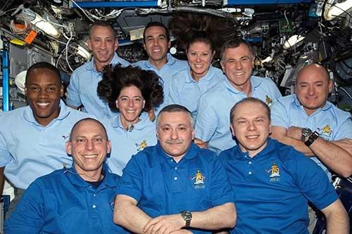 Crew of STS-118