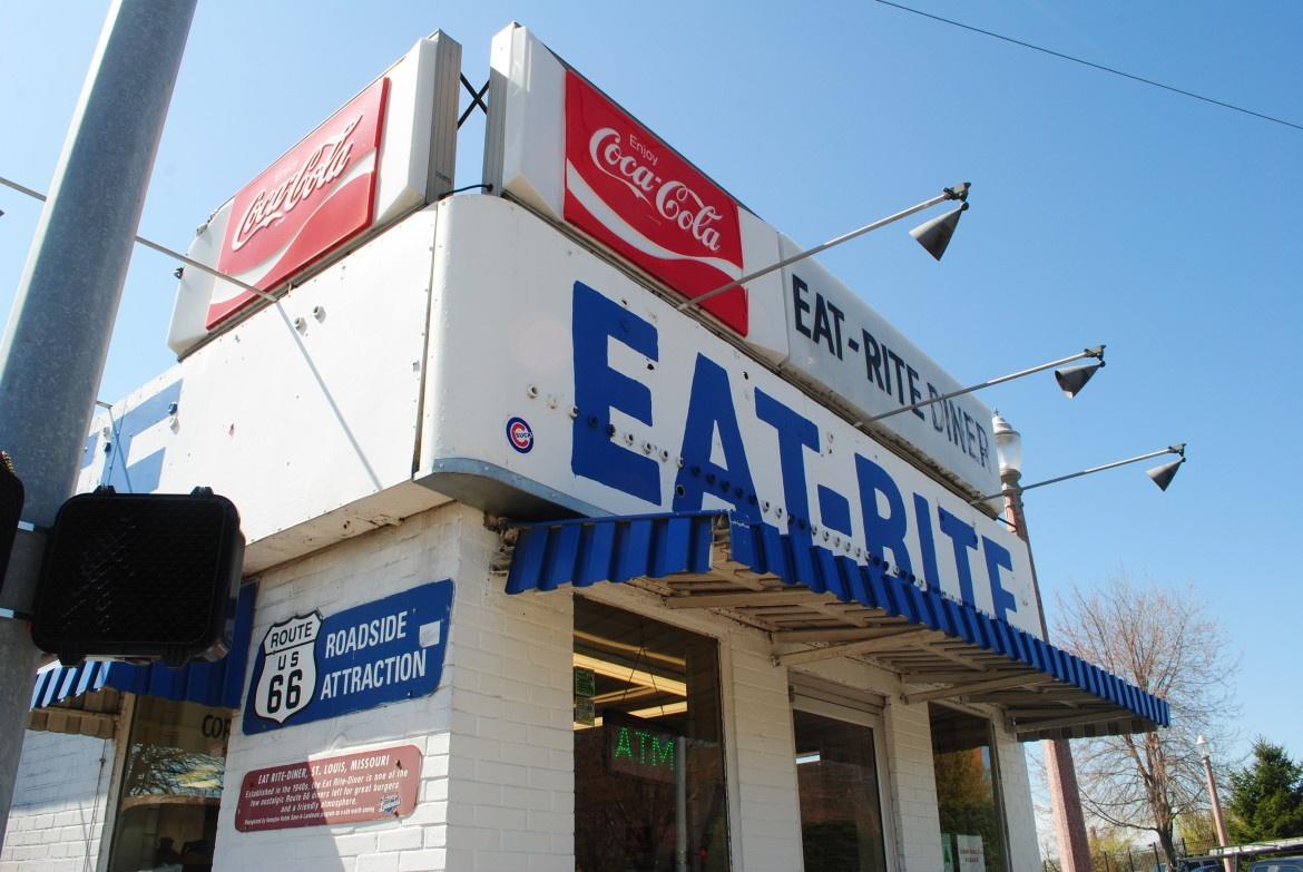 Photo of an old Eat-Rite building