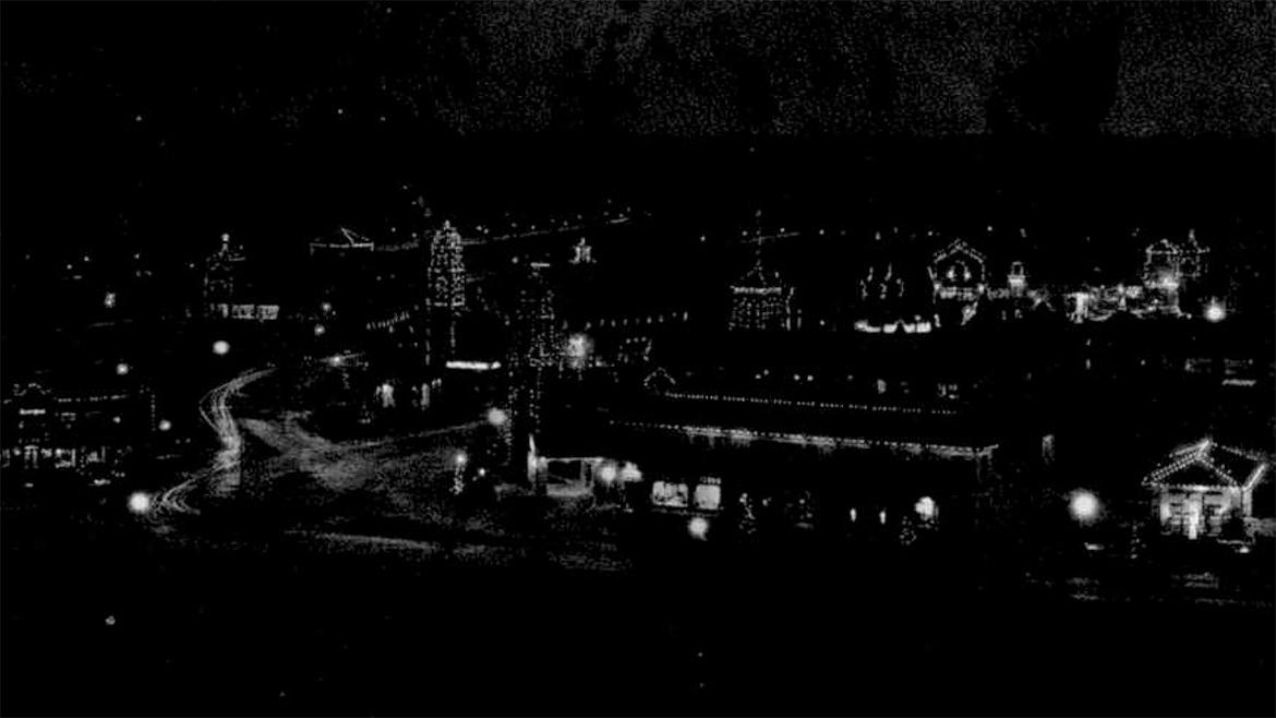 Black and white photo of the Country Club Plaza lights from the 1920s