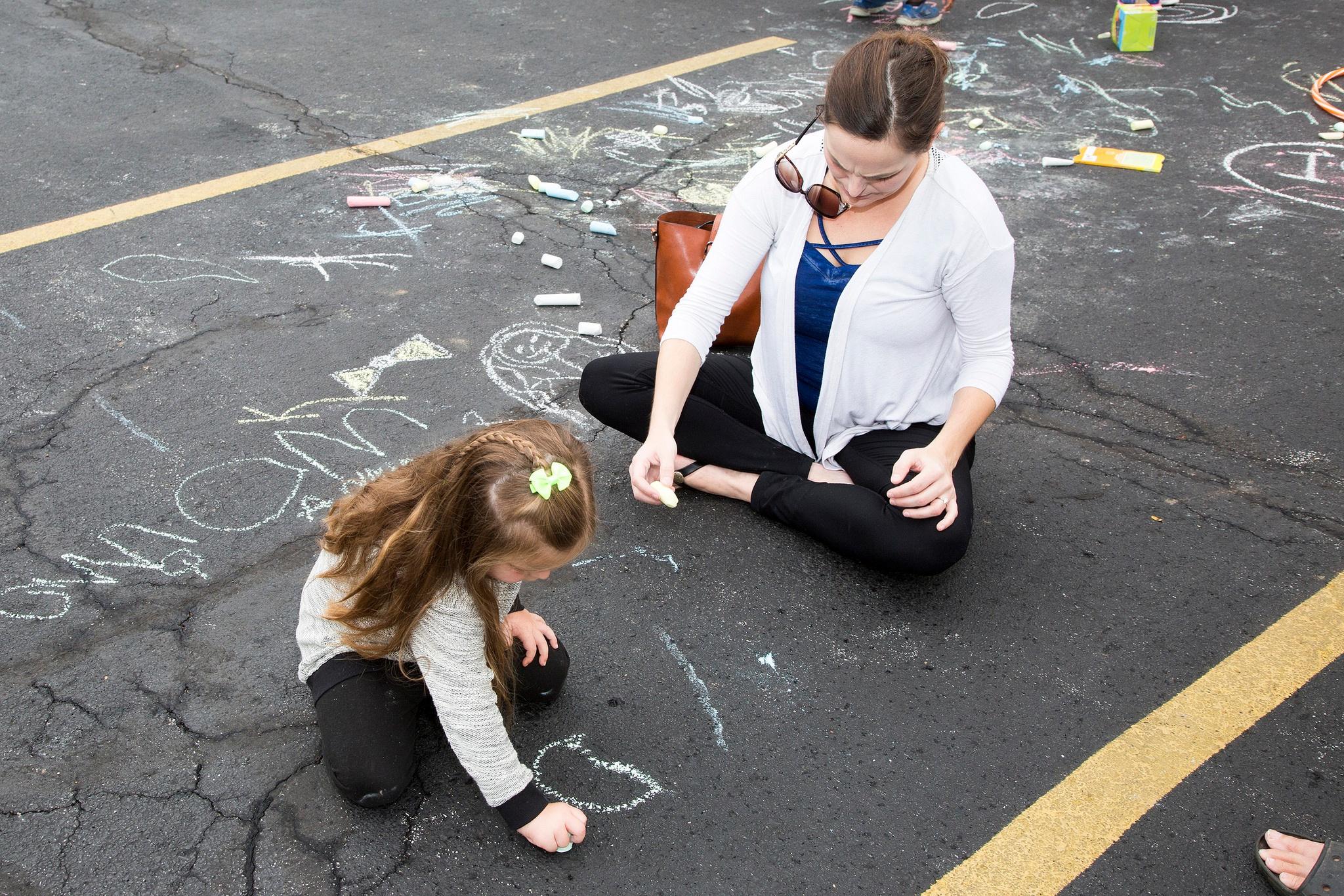 Sidewalk chalk art - mom and girl