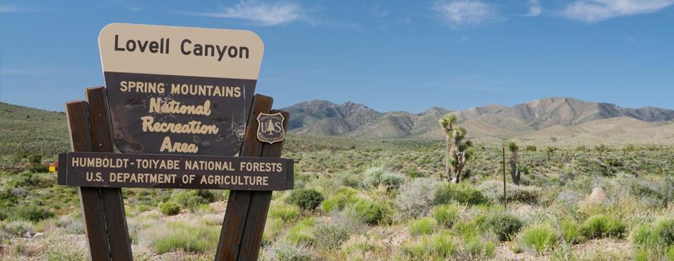 Lovell Canyon Spring Mountains National Recreation Area Humboldt-Toiyabe National Forests U.S. Department of Agriculture sign