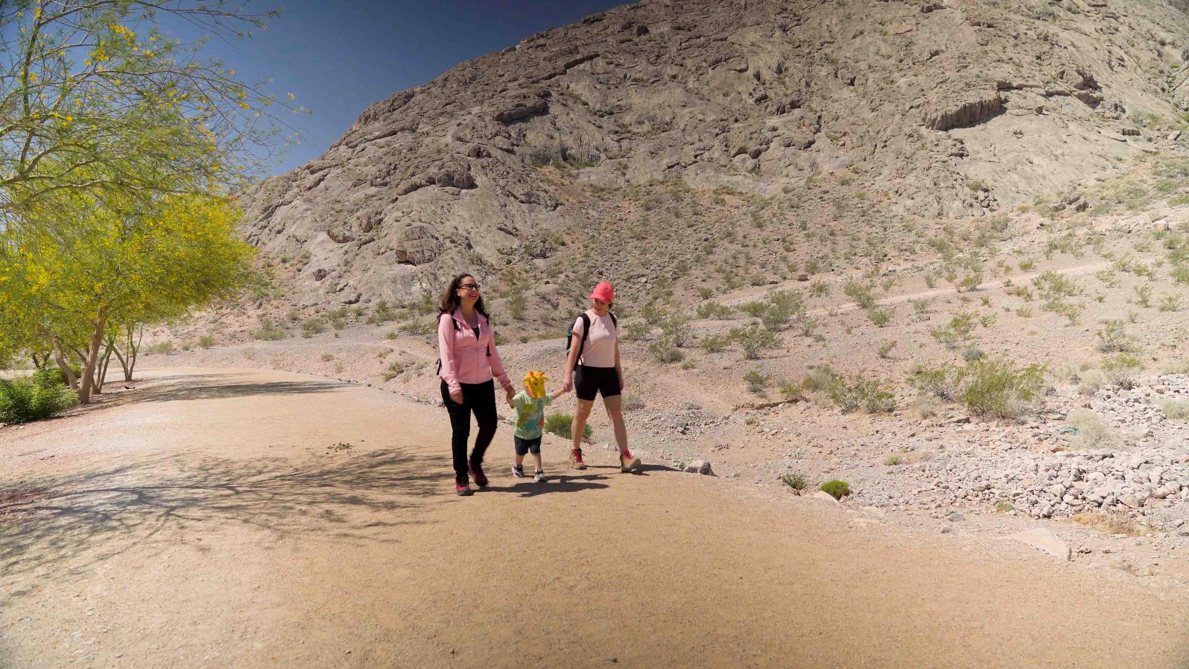 Lone Mountain Maria Otto Amber on the trail