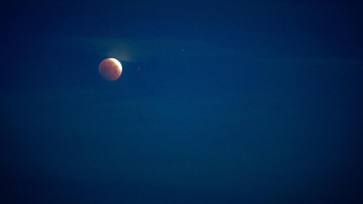 Super blood flower moon eclipse Colorado