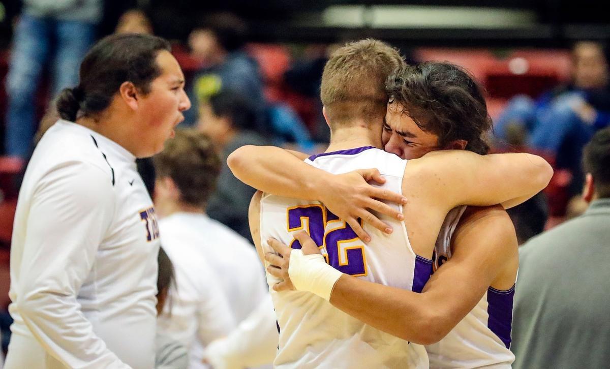 Cheyenne Eagle Butte claims both boys and girls LNI cross country