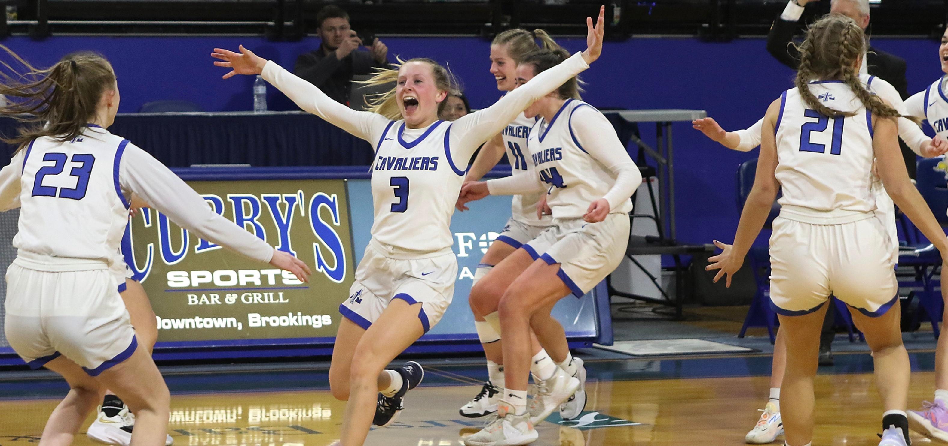 Strong Defense Lifts St. Thomas More to State Championship