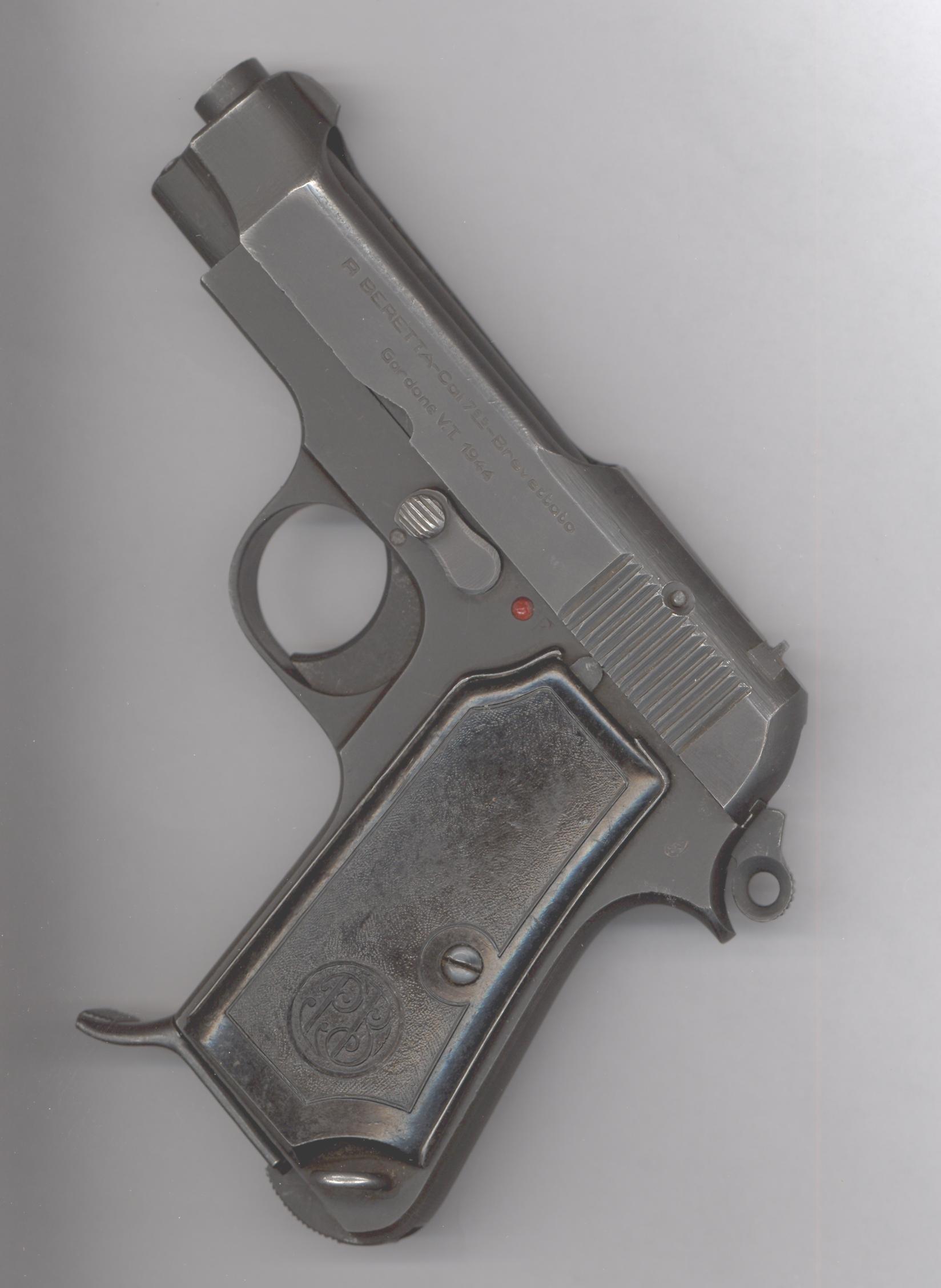 Photo of Bob Camp's WWII pistol.  