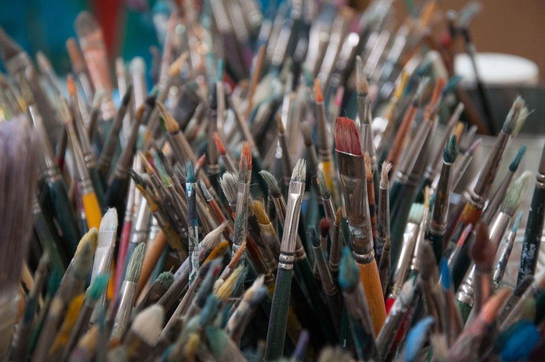 Brushes at Kevin Red Star's Studio