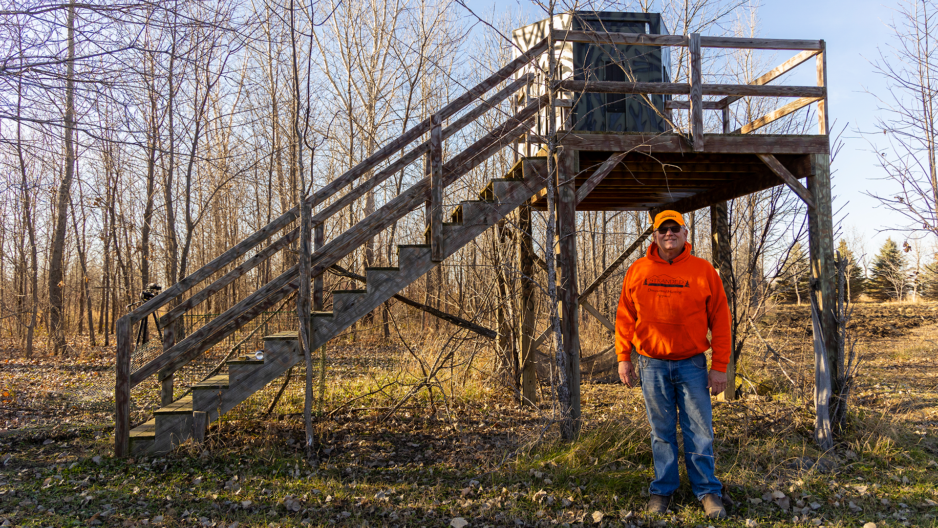 Roger Strand with his deer stand.