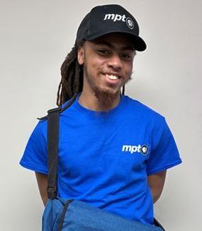 Uriel Smith - Door-to-Door Membership team member