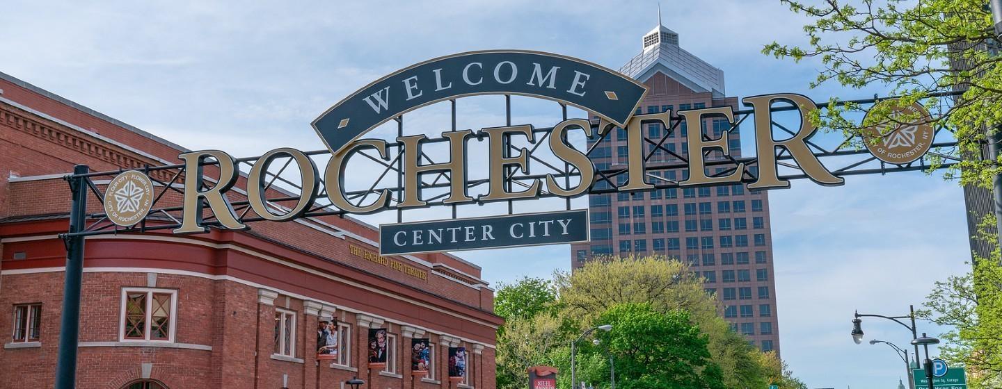 City of Rochester welcome sign