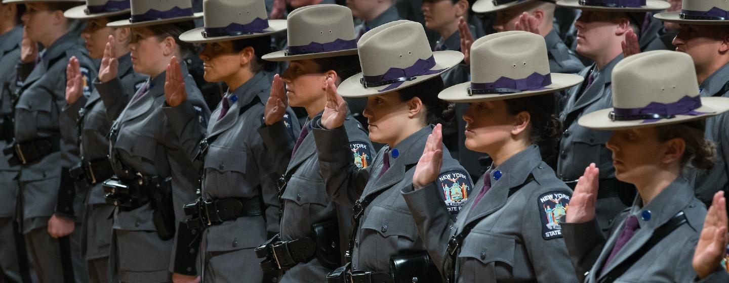 Members of the State Police (File)
