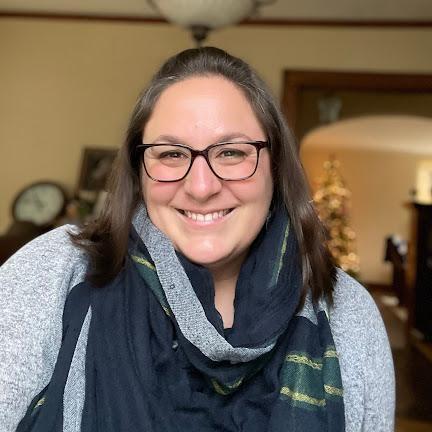 Jackie Jecha Headshot