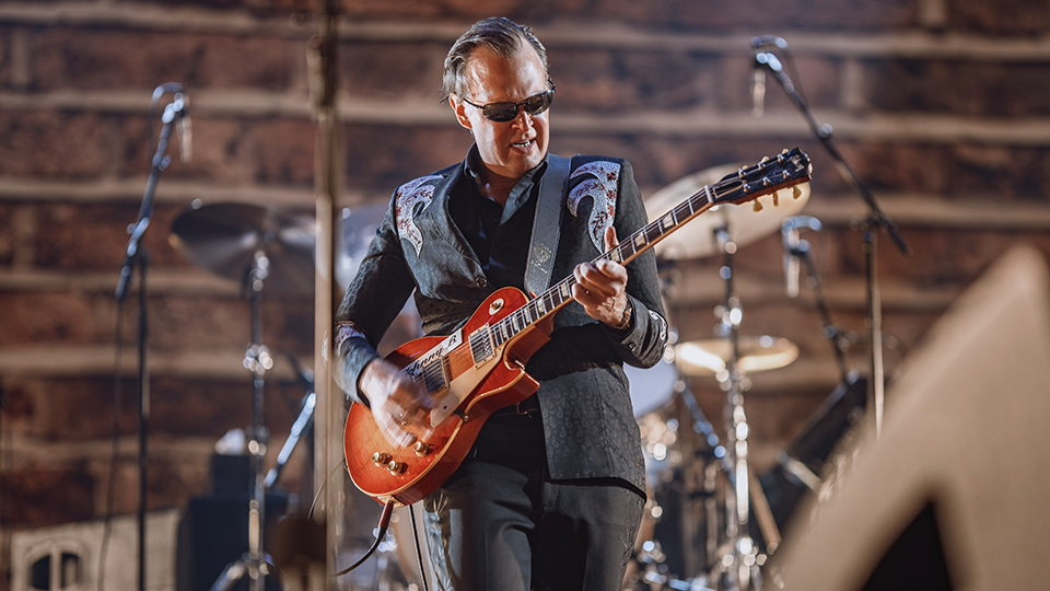Joe Bonamassa-Live From the Ryman