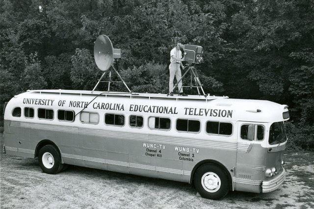 Old bus picture in black and white