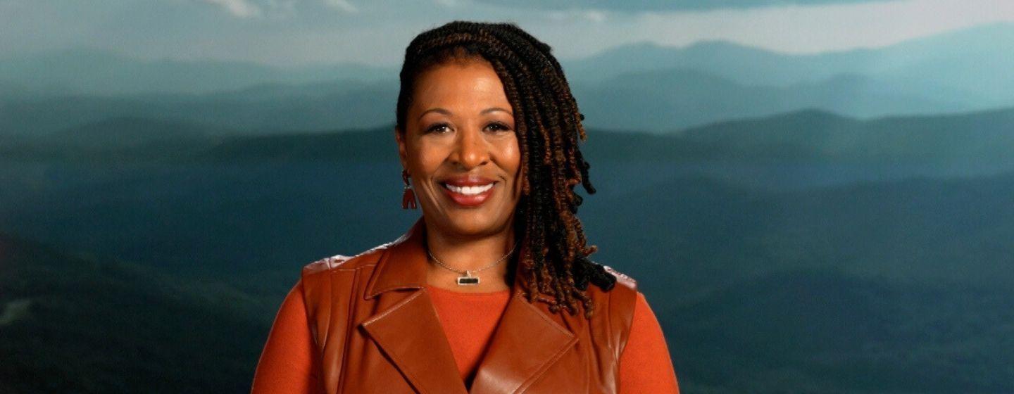 Host of NC Weekend Deborah Holt Noel.