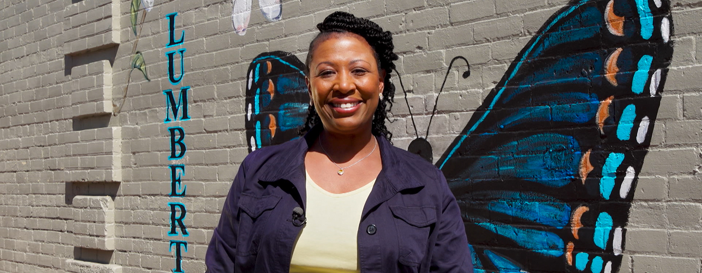 Host Deborah Holt Noel