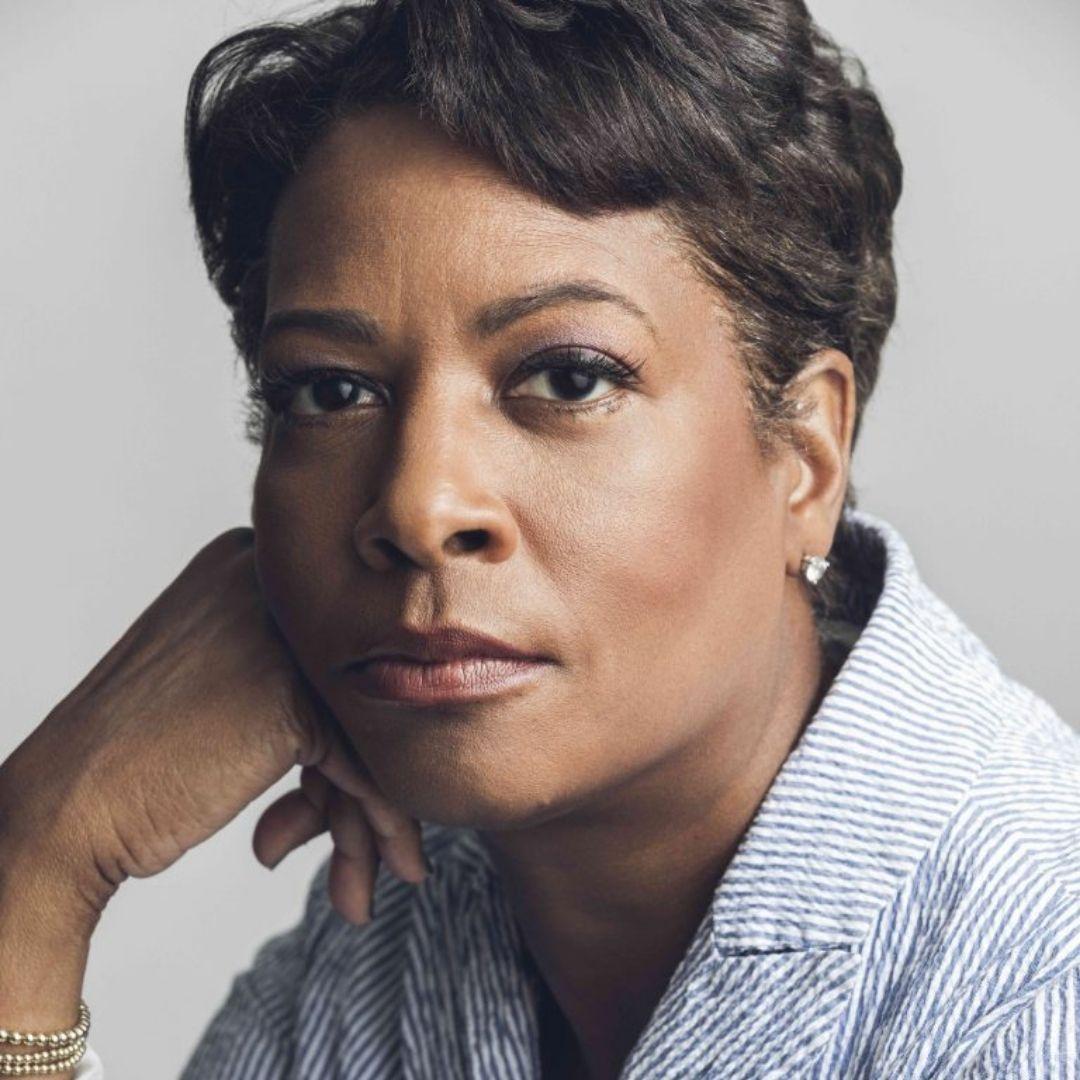 Dawn Porter's head shot.