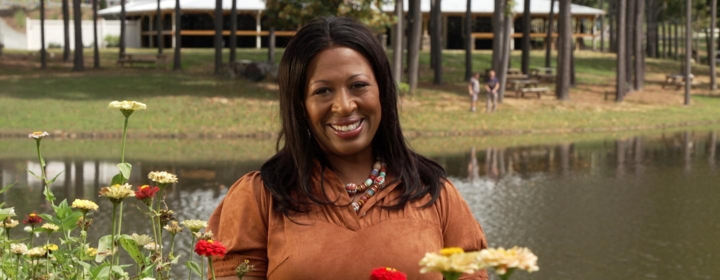 Host of NC Weekend Deborah Holt Noel.