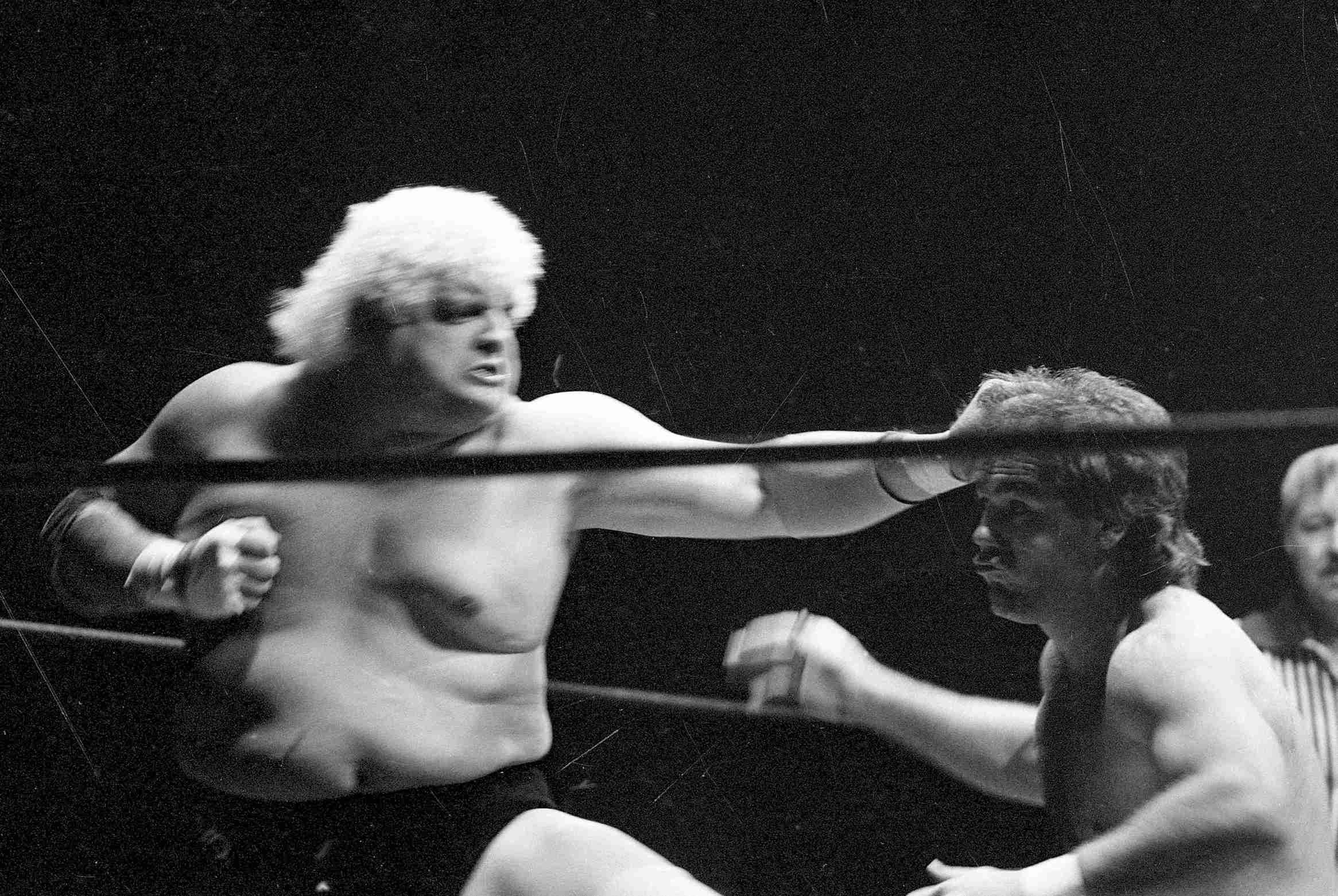 “The American Dream” Dusty Rhodes in combat with Tully Blanchard in Dorton Arena. April 3, 1985. 