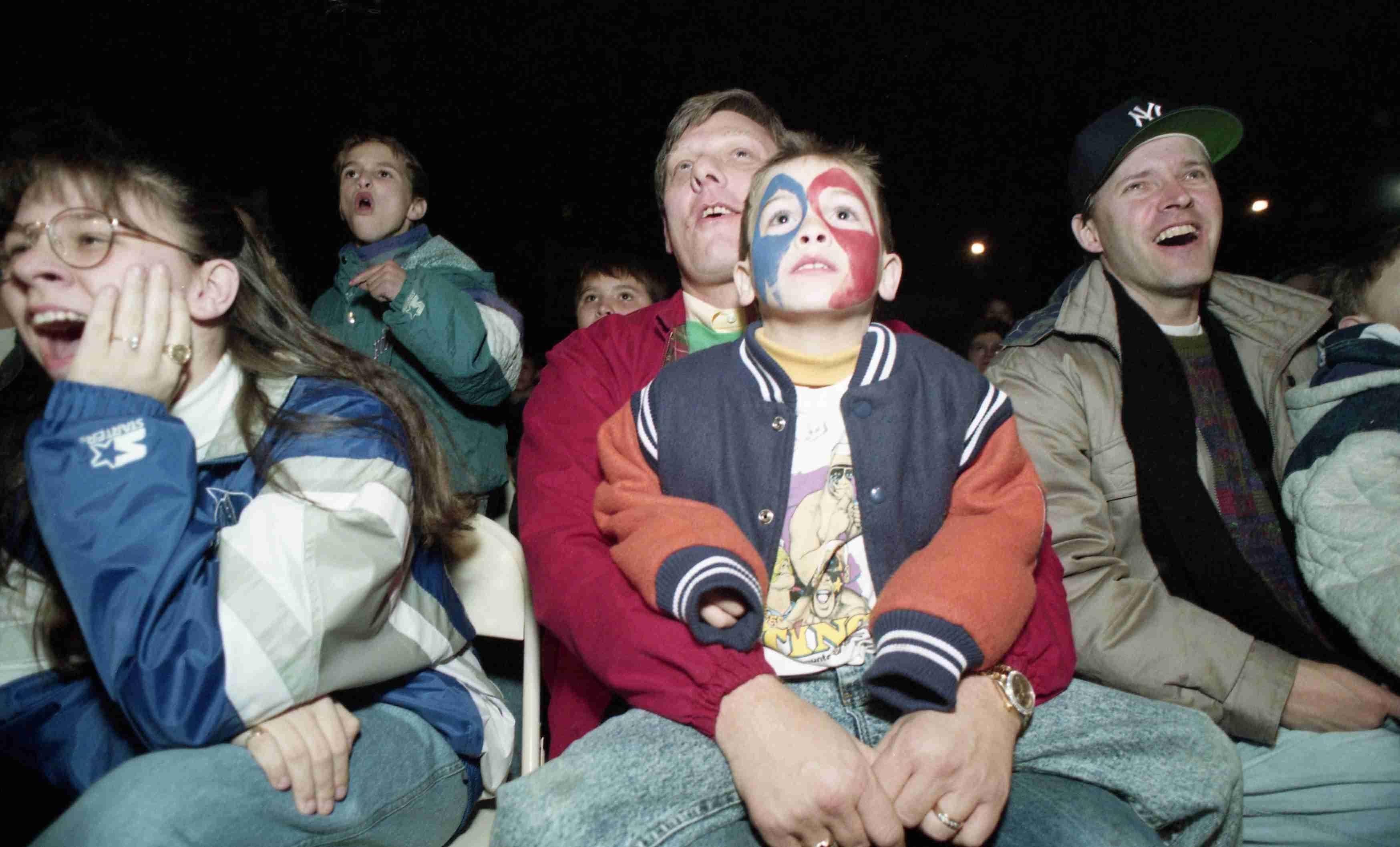 Fans take in the “zoo-like atmosphere” at one of the final World Championship Wrestling shows in Dorton Arena. December 29, 1993. 