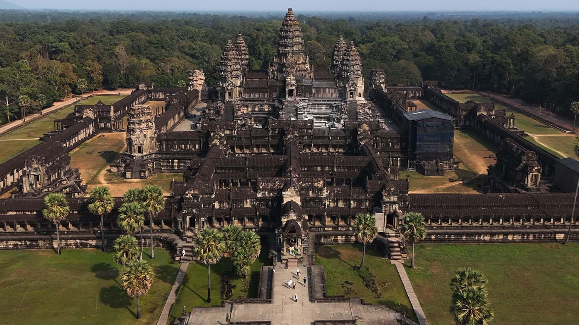 scene from Angkor: Hidden Jungle Empire