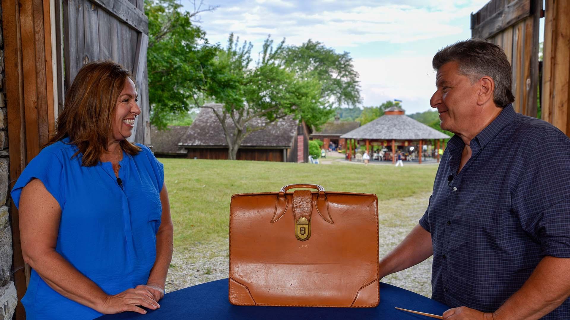 scene from Antiques Roadshow