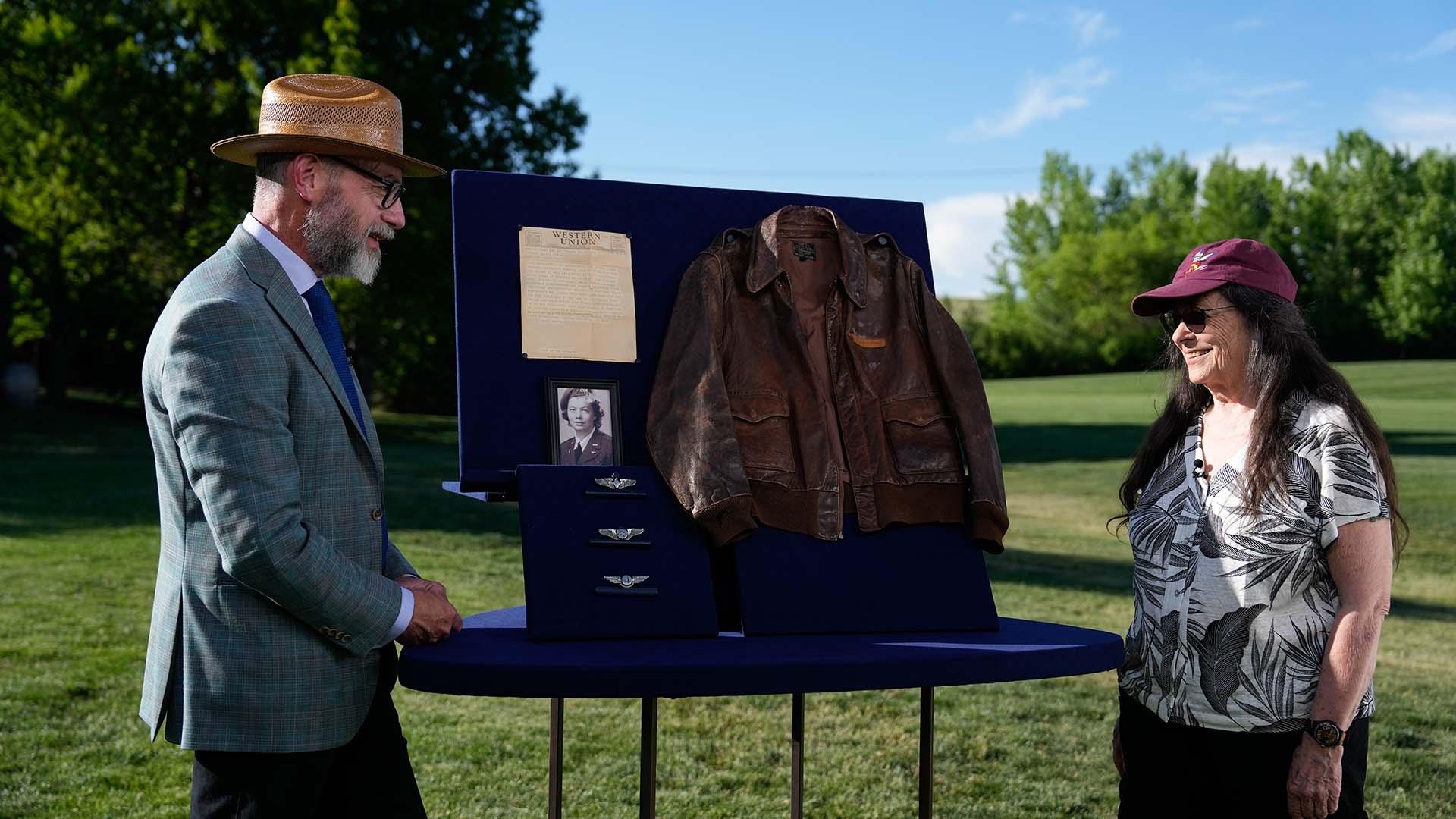 scene from Antiques Roadshow