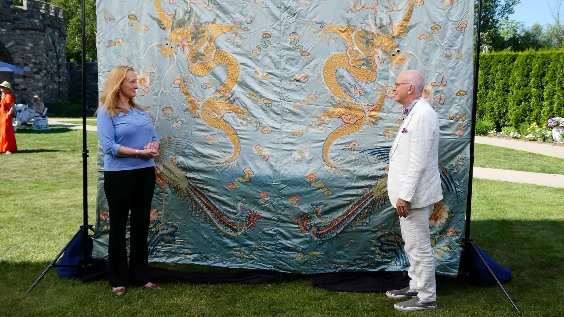 scene from Antiques Roadshow