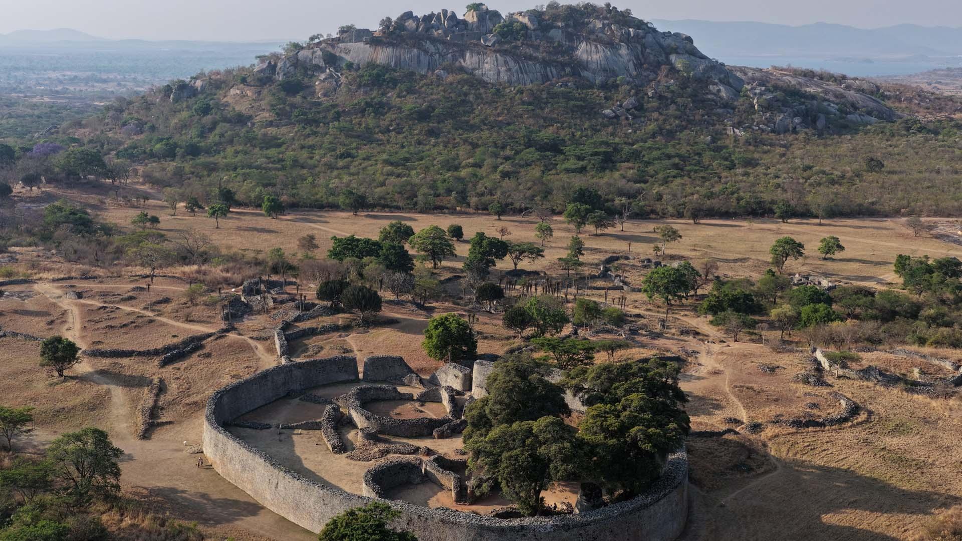 scene from Africa’s Golden City
