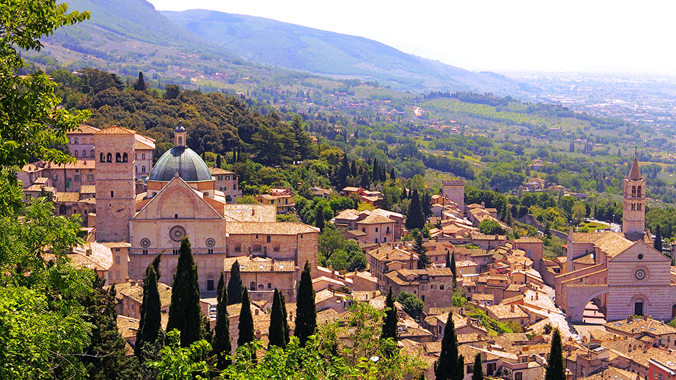 A mountainside town in Italy.