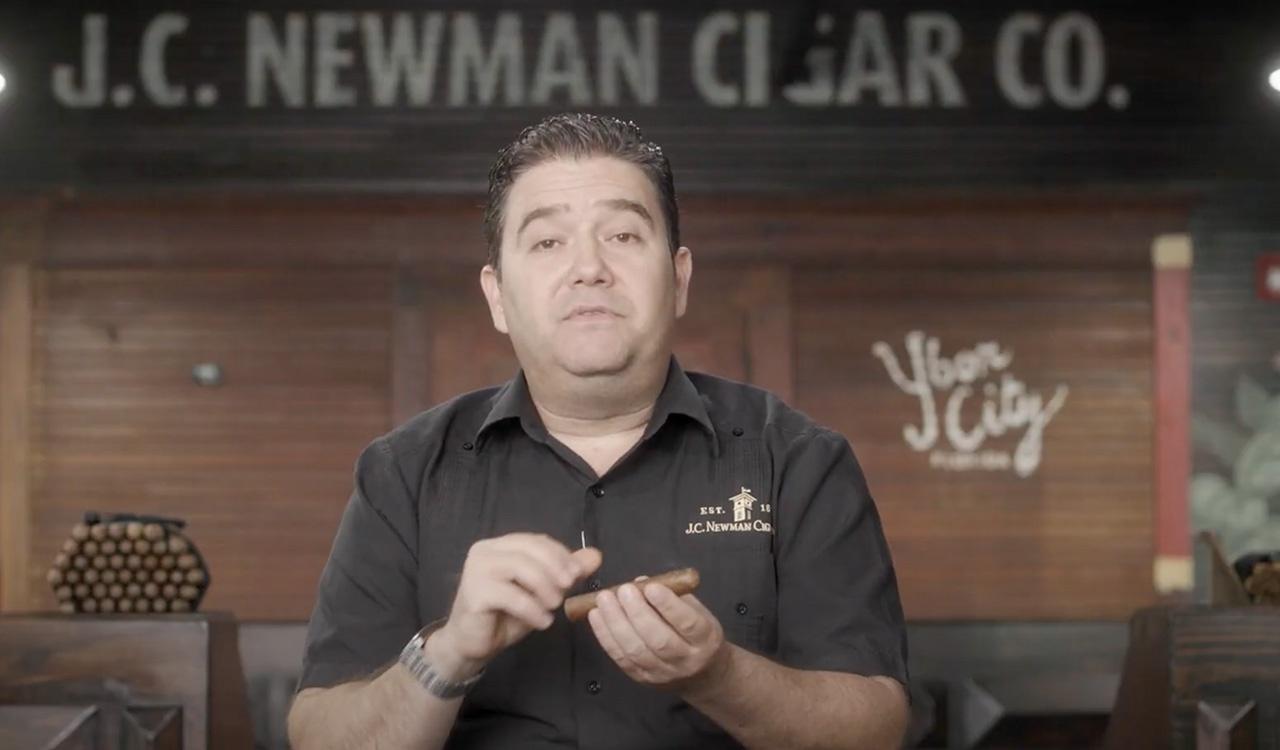 Interview with Luis Gonzalez, Master Cigar Roller at J.S. Newman Cigar