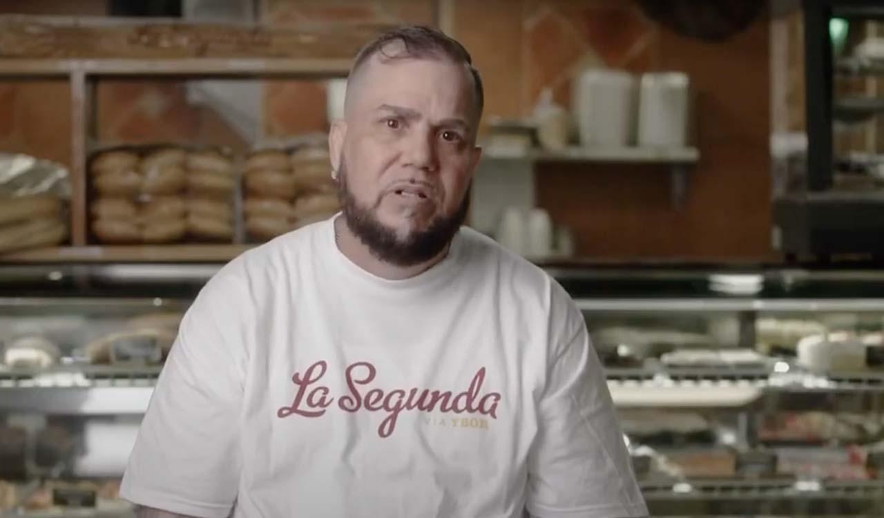 Bryant Valdez, manager of La Segunda bakery