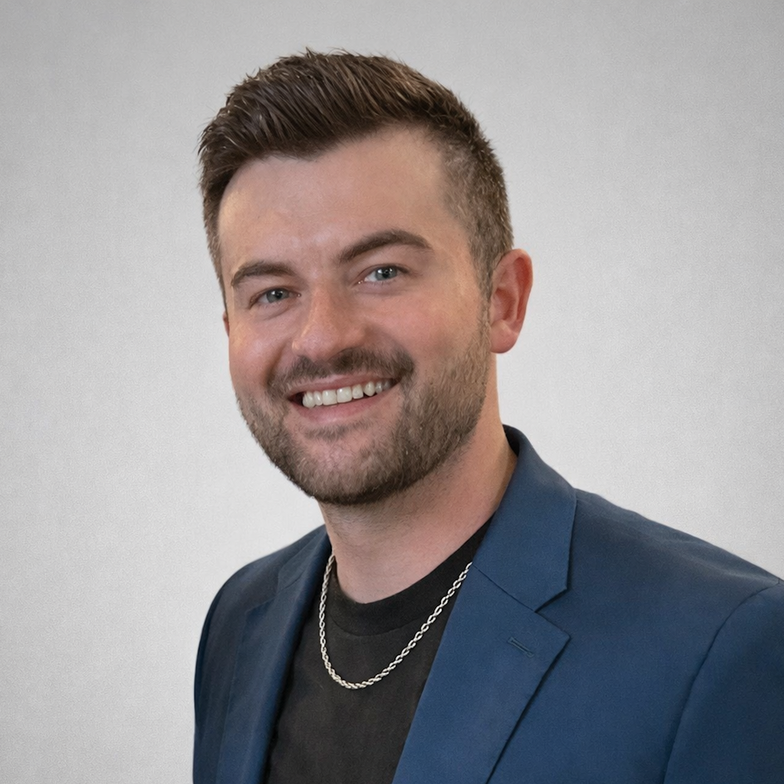 portrait of candidate Drew Jake Robbins