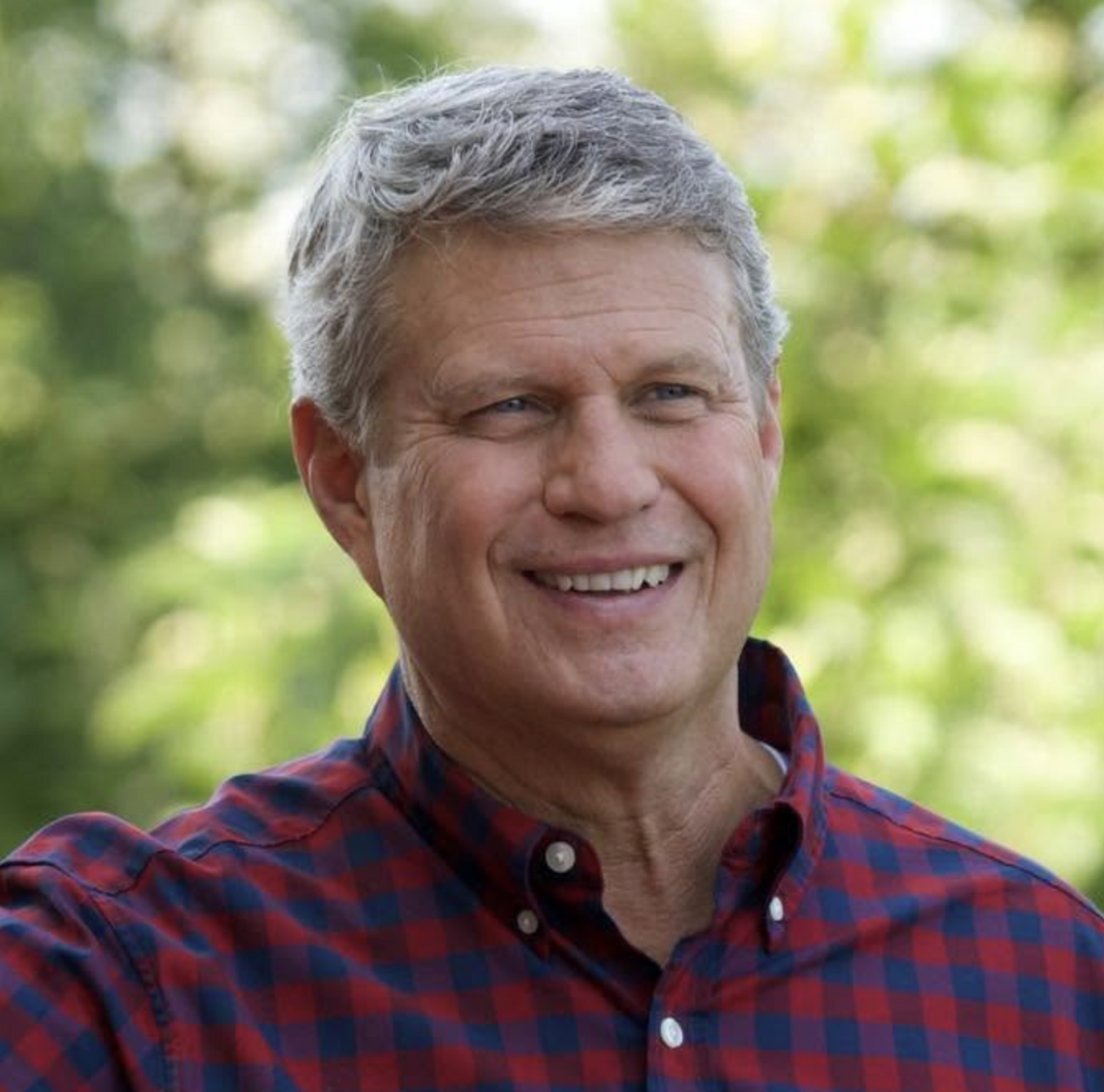 a portrait of Bill Huizenga