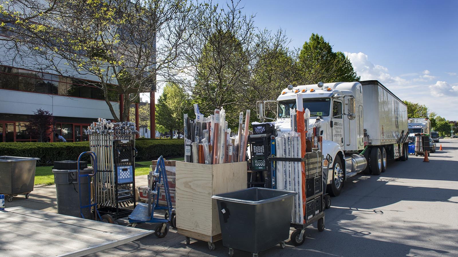 Film lighting trucks