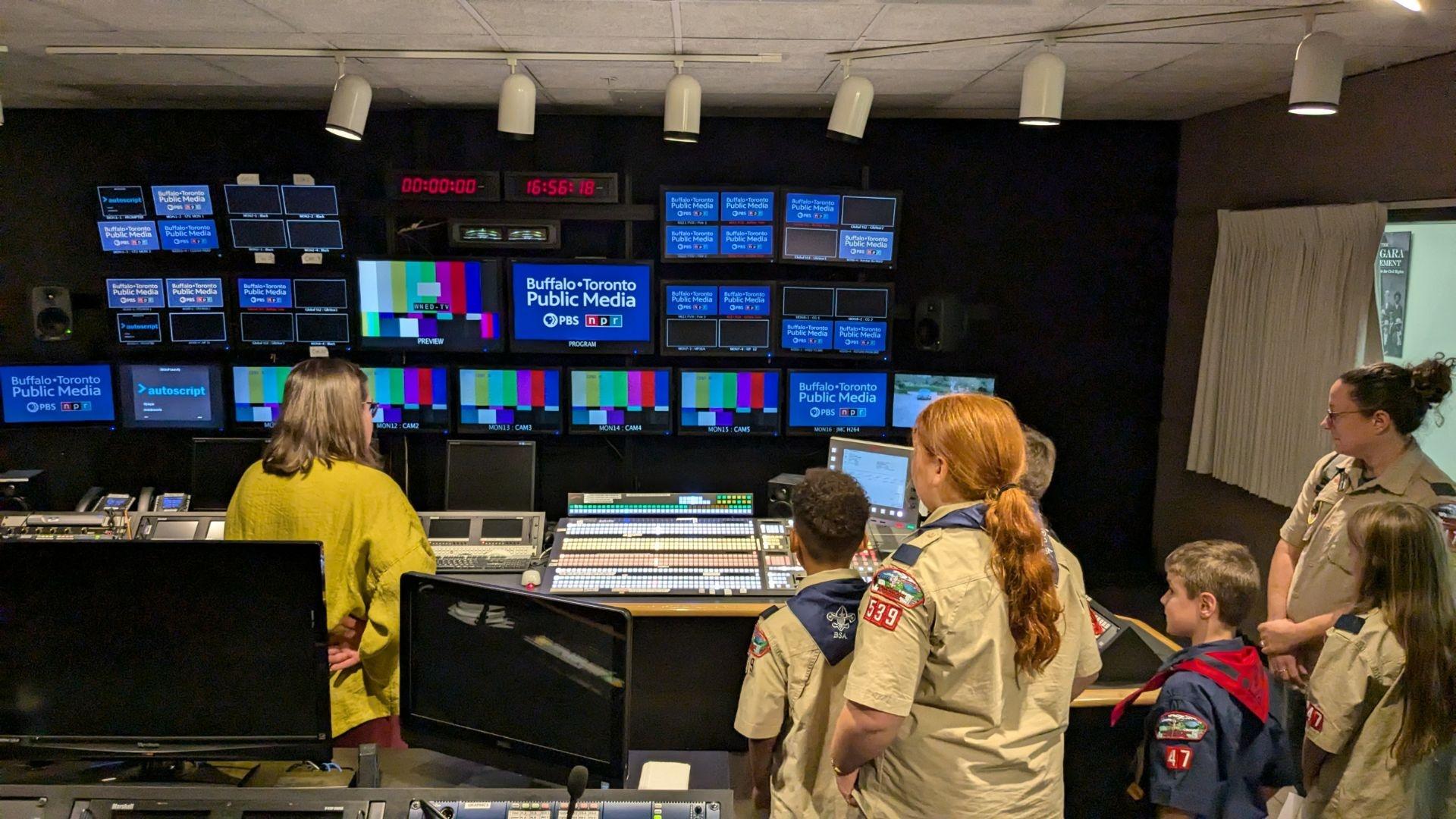 Group of children getting a behind the scenes tour of BTPM