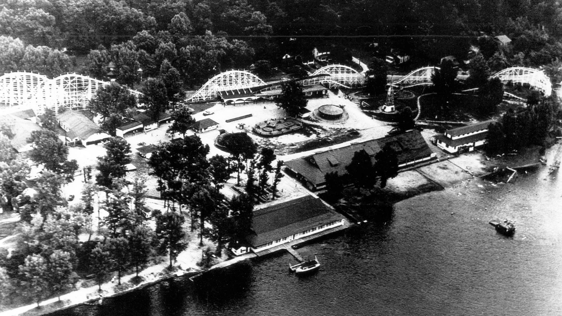 Company presentation and screening of Séances and Slot Machines: The Story of Brady Lake Park