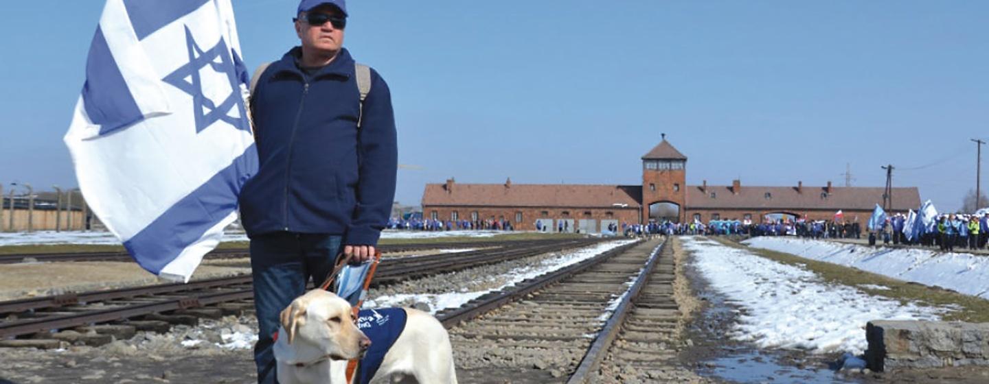 Blind Love: A Holocaust Journey through Poland with Man’s Best Friend