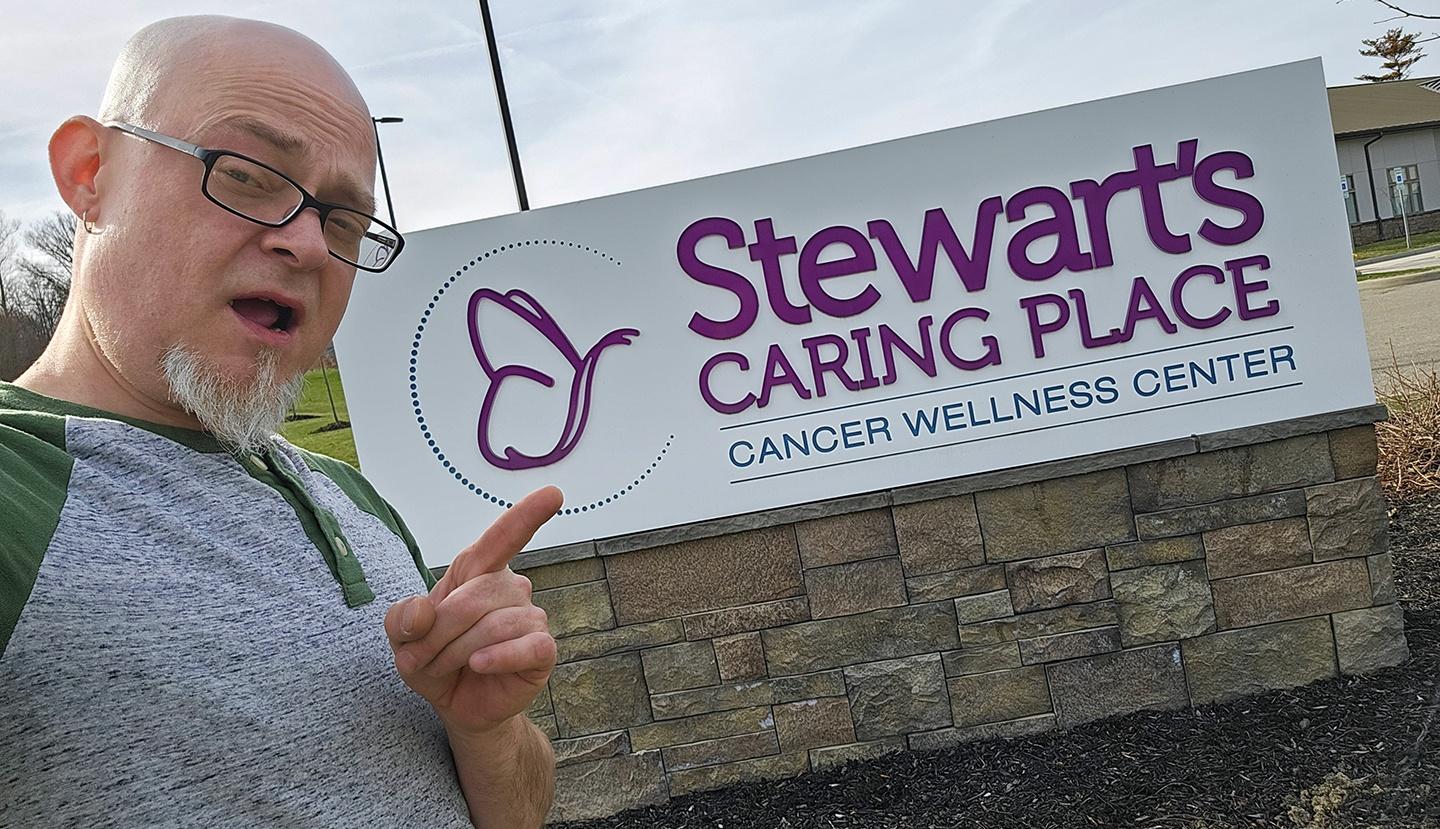 Host Blue Green visiting Stewart’s Caring Place in Fairlawn.