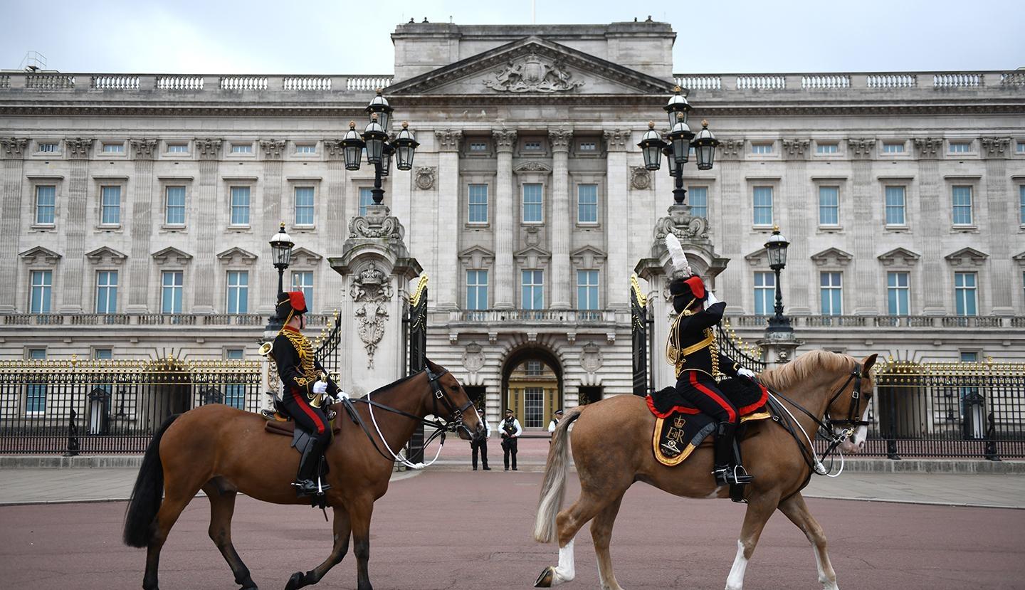 Secrets of the Royal Palaces, Buckingham Palace